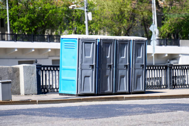 Best Portable toilet rental cost  in Redwater, TX
